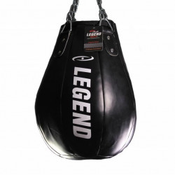 bokszak rond Legend opstoot