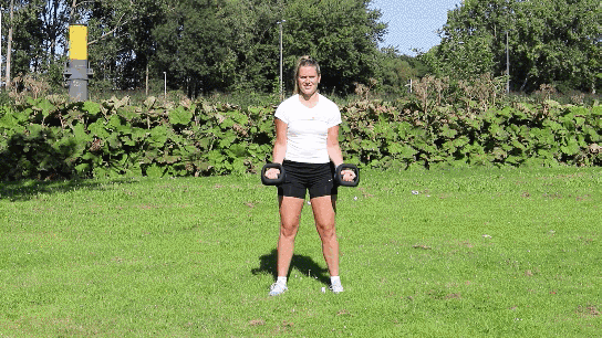 Bicep Curl en Shoulder Press tegen spierverlies